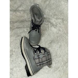 Sorel Waterproof Boots Size 9